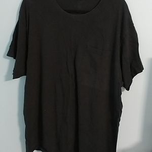 Men's black t-shirt